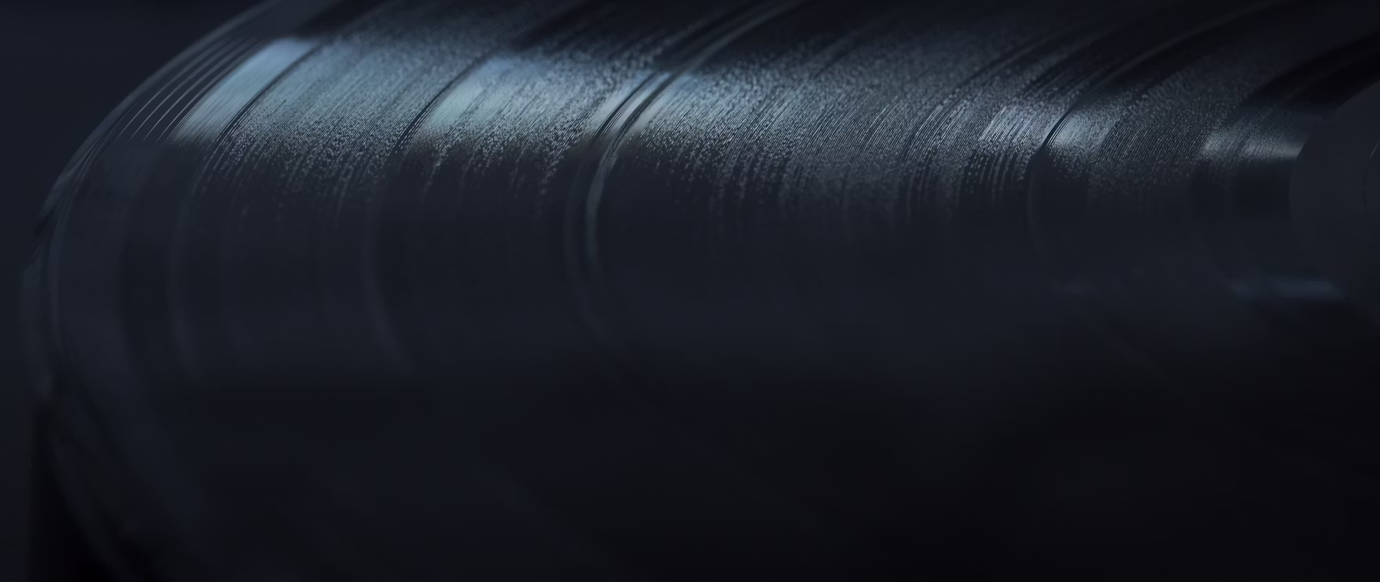 The Evolution of DJ Technology: From Turntables to AI